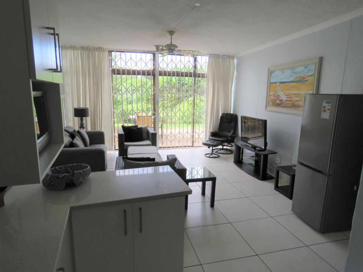 130 BREAKERS RESORT HOTEL Umhlanga Durban Bagian luar foto