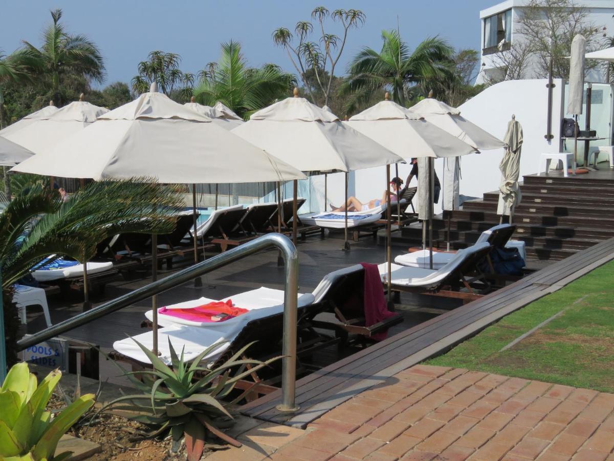 130 BREAKERS RESORT HOTEL Umhlanga Durban Bagian luar foto