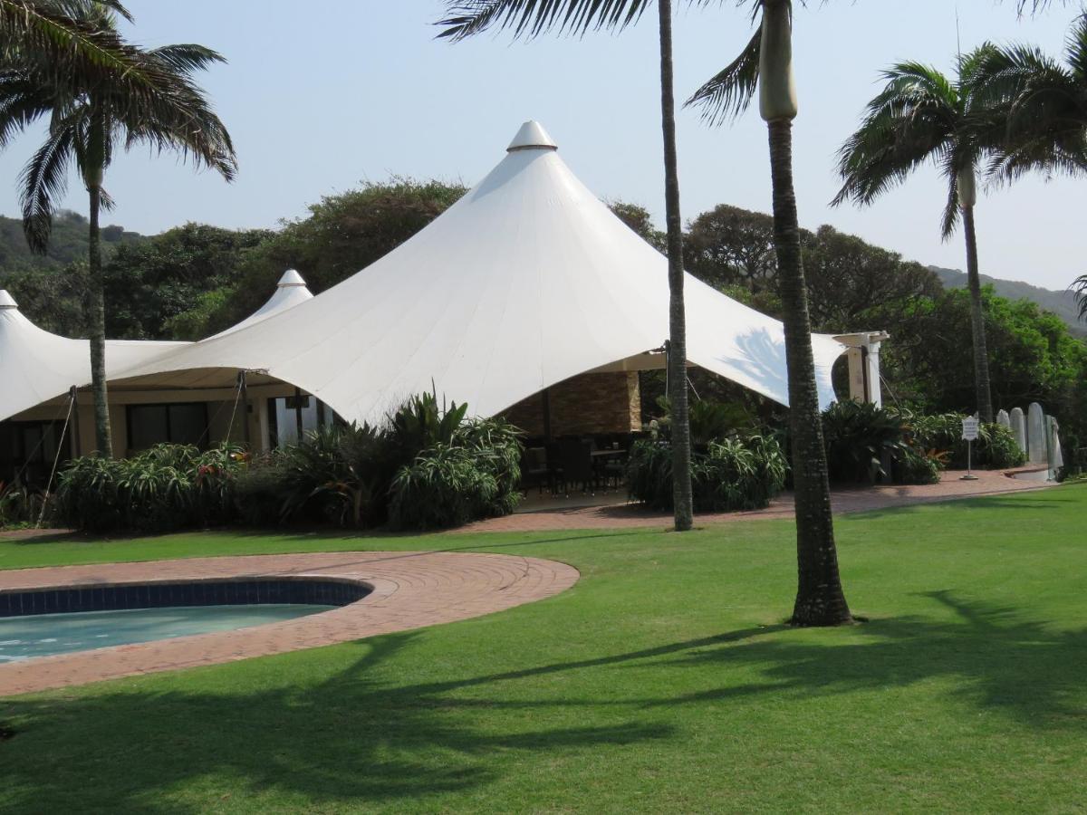 130 BREAKERS RESORT HOTEL Umhlanga Durban Bagian luar foto