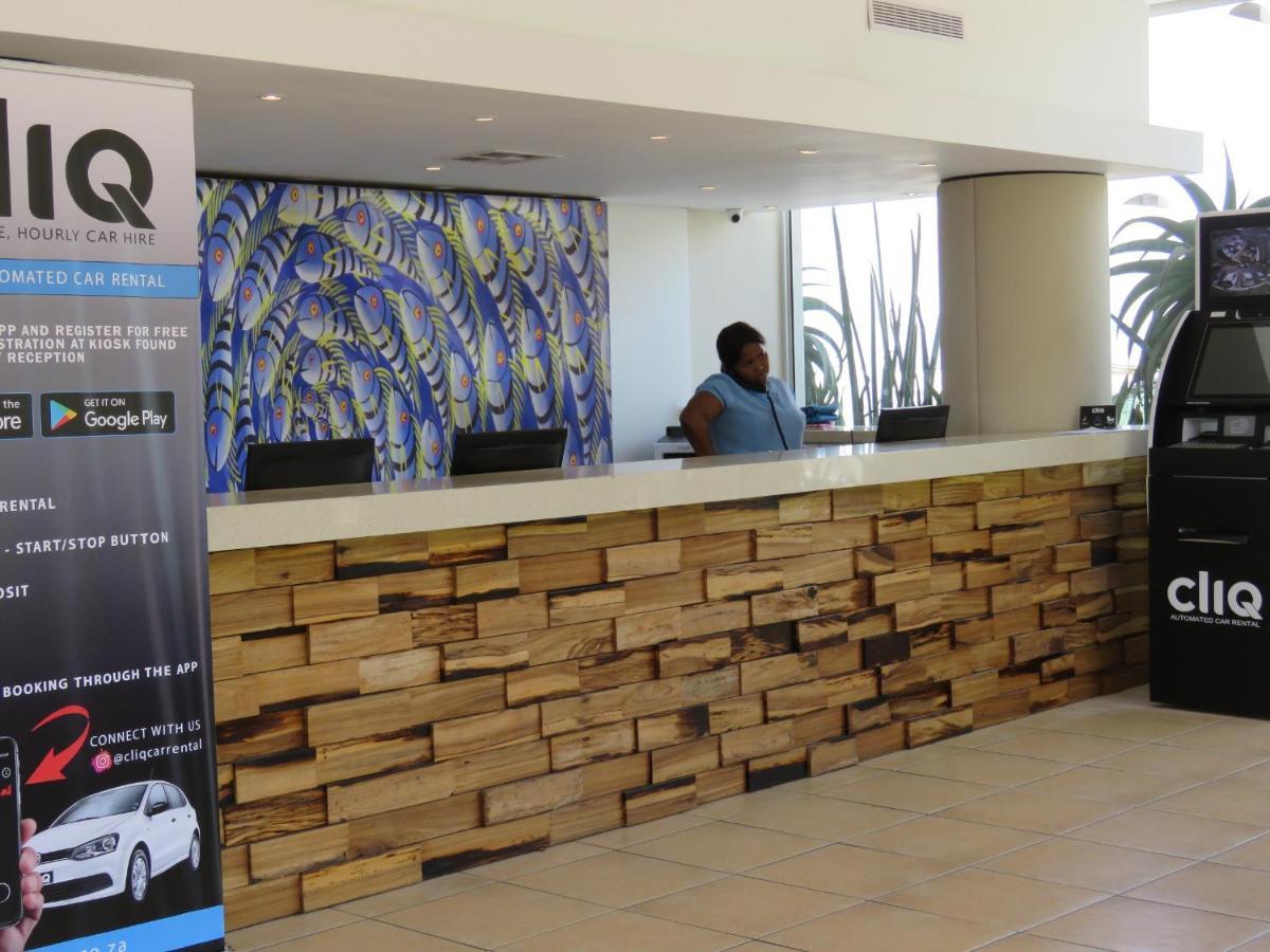 130 BREAKERS RESORT HOTEL Umhlanga Durban Bagian luar foto